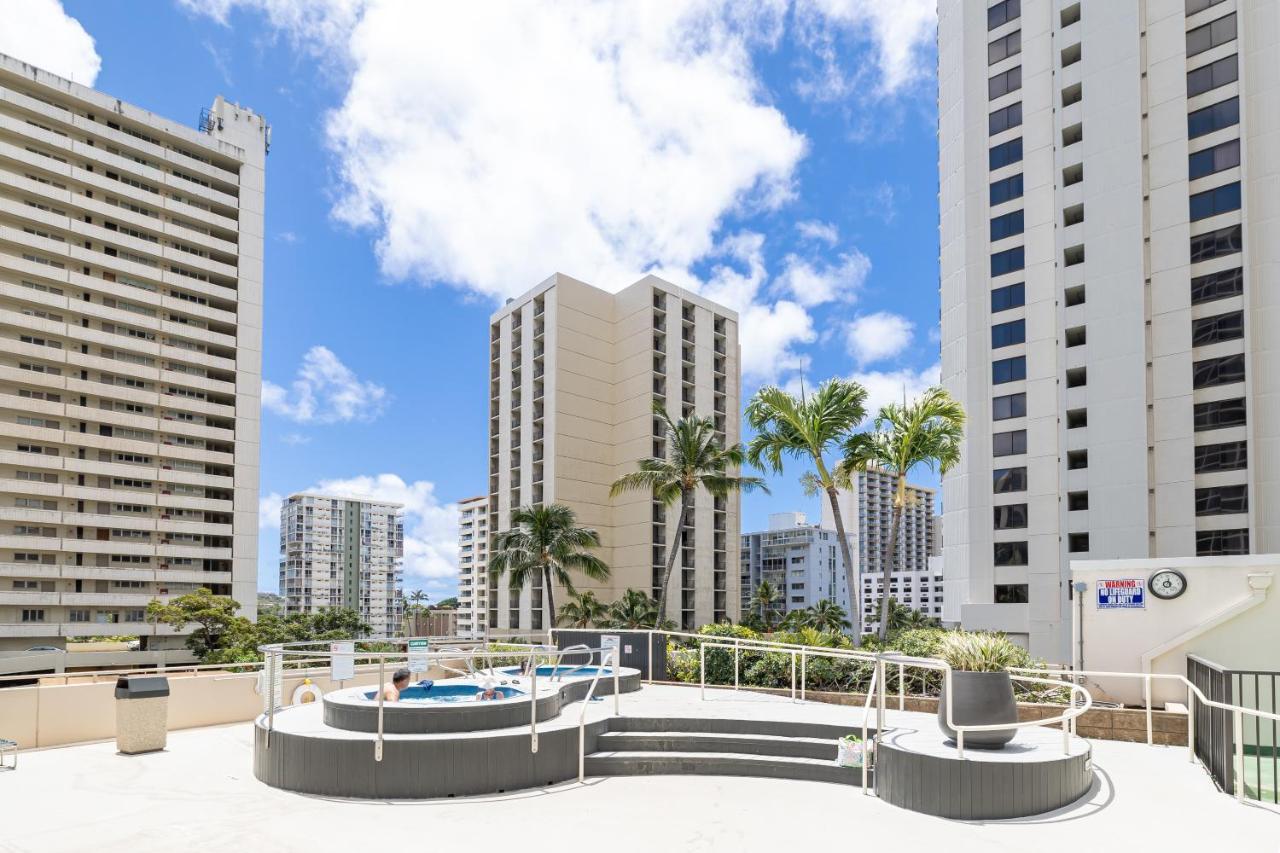 Aloha Getaway, Ocean View Condo Near Waikiki Beach With Free Parking Гонолулу Экстерьер фото