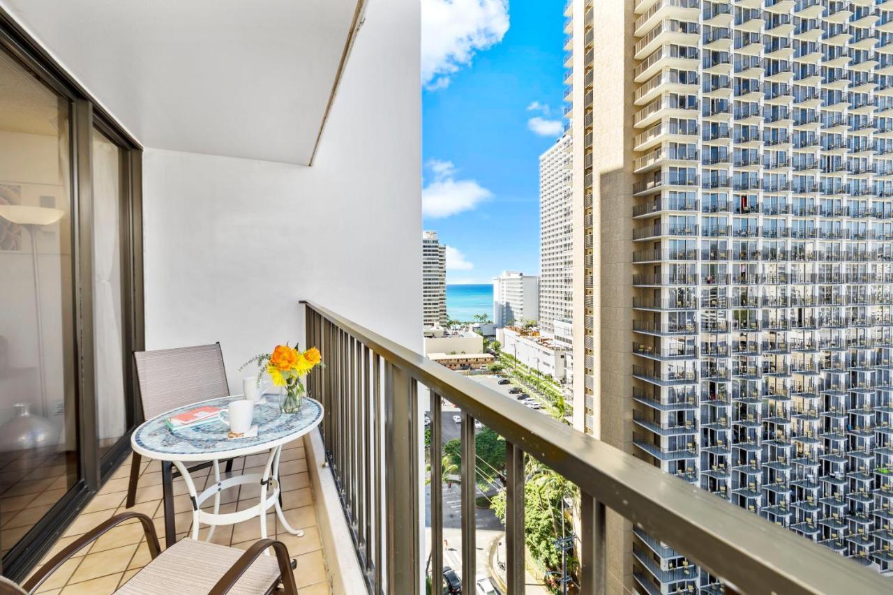 Aloha Getaway, Ocean View Condo Near Waikiki Beach With Free Parking Гонолулу Экстерьер фото