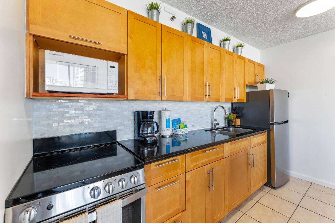 Aloha Getaway, Ocean View Condo Near Waikiki Beach With Free Parking Гонолулу Экстерьер фото